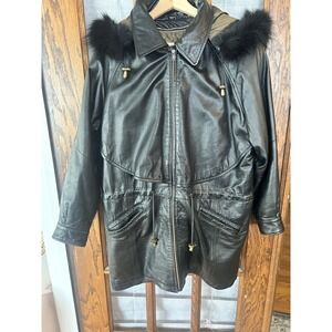 Leather Limited Women's Black Leather Jacket Fur Collar Insulated Size Small